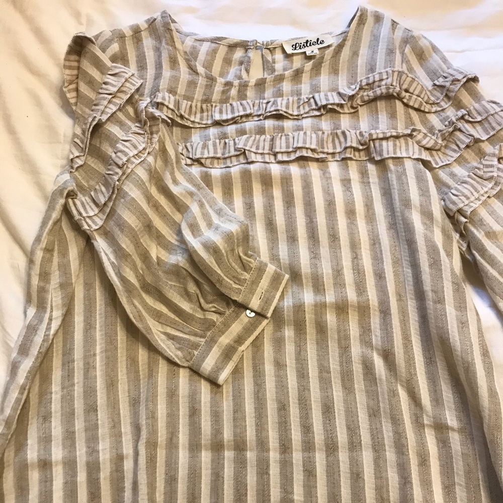 Listicle Women’s Blouse